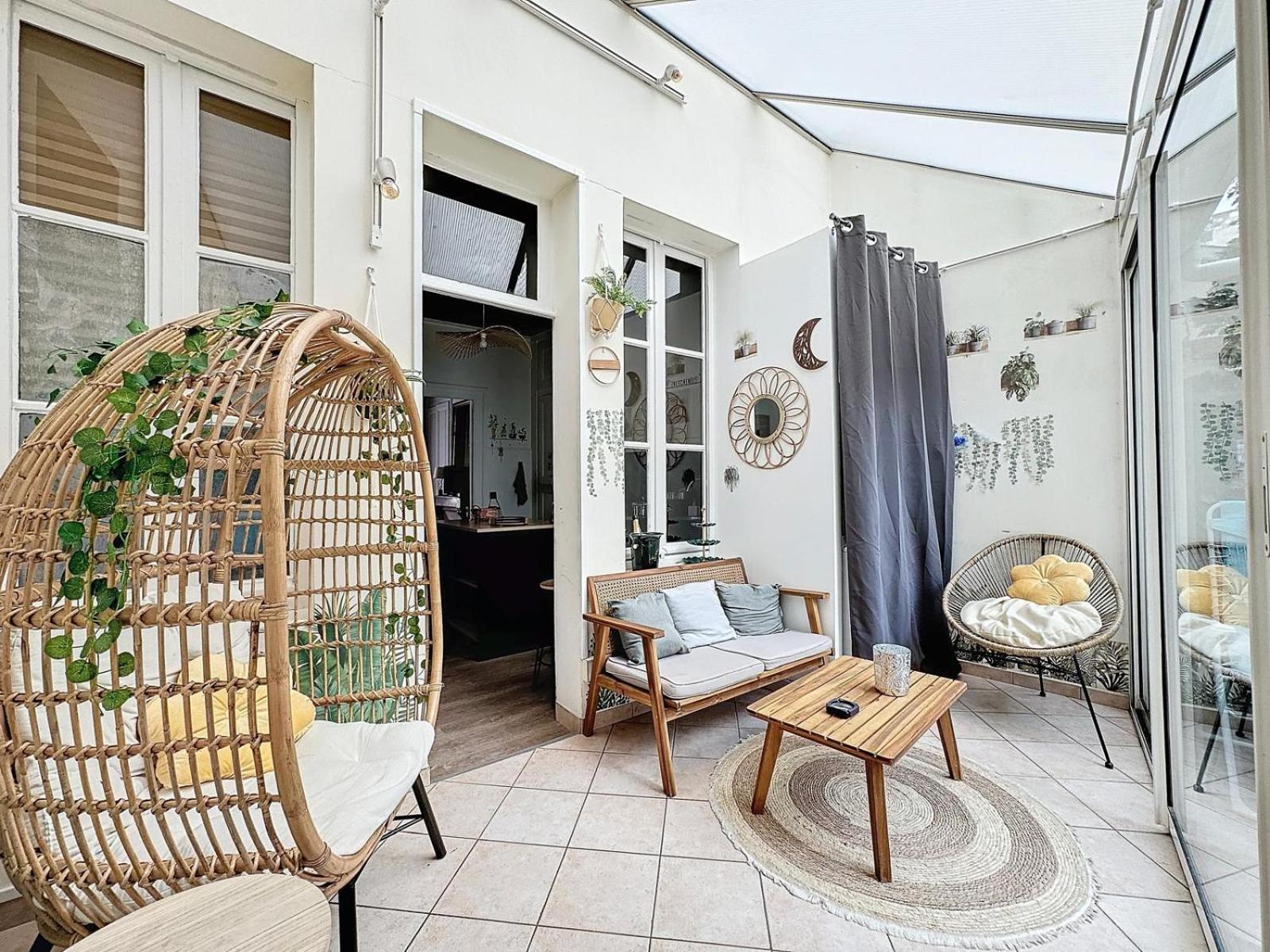 A1 Champagne Residence - 200 M2 14 Personnes 2 Toilets 4 Showers - Hyper Centre - Chalons En Champagne Exterior foto