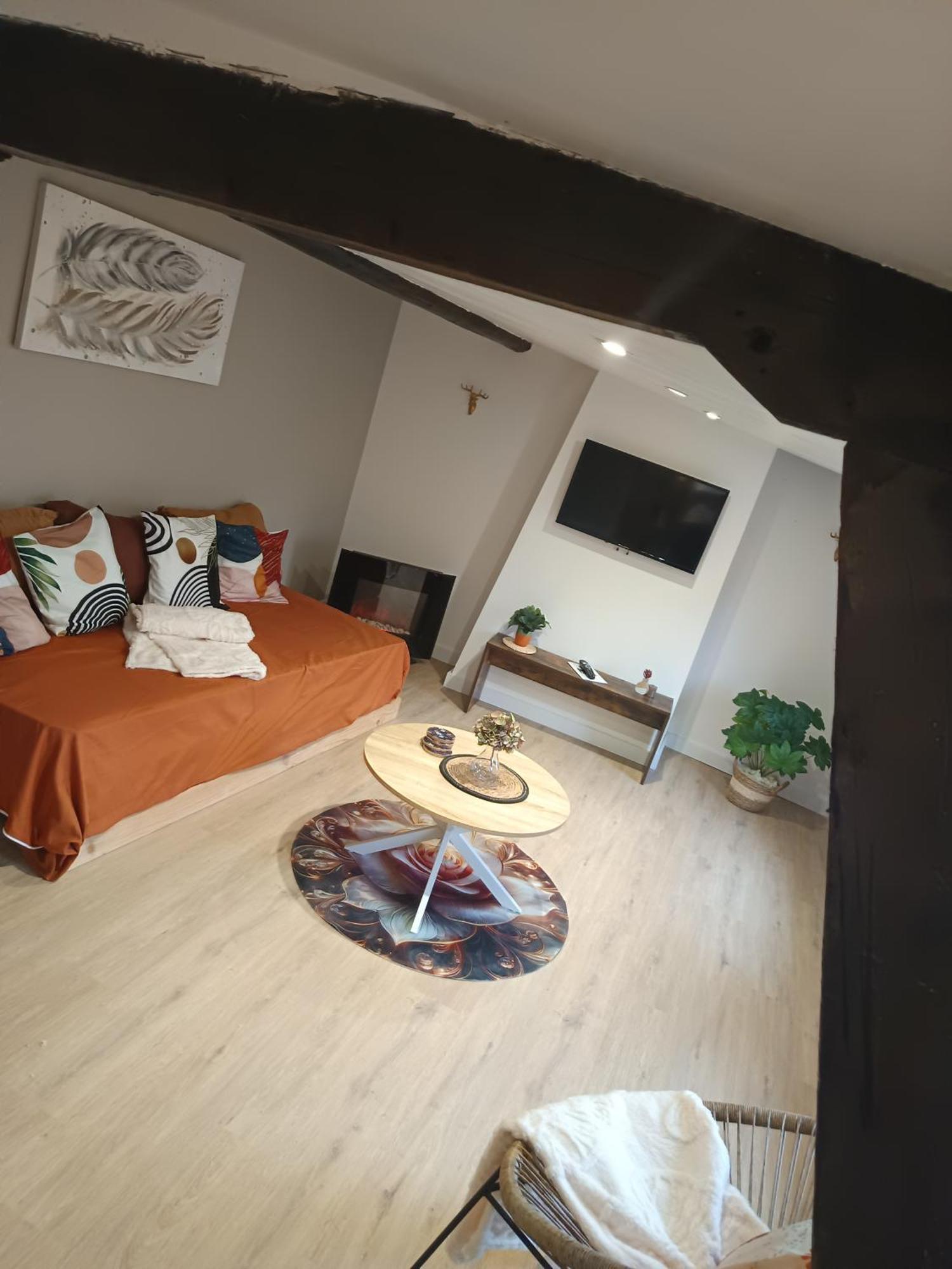 A1 Champagne Residence - 200 M2 14 Personnes 2 Toilets 4 Showers - Hyper Centre - Chalons En Champagne Exterior foto